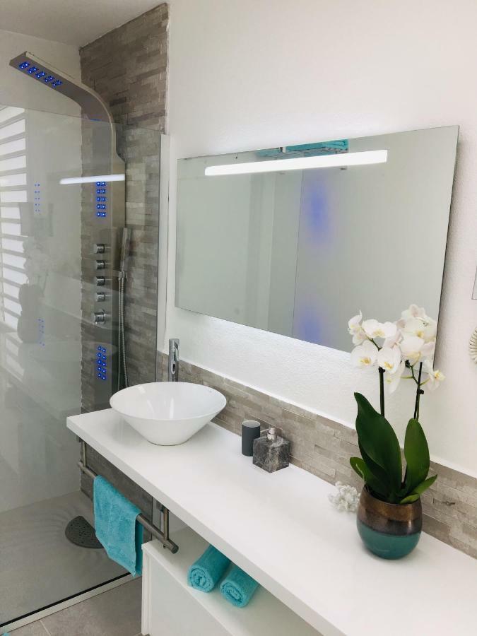 Studio Cozy Melissa Elegance - Guadeloupe , Le Gosier , Dampierre - Avec Pleine Vue Mer - Ocean A 180 Degres Eksteriør bilde